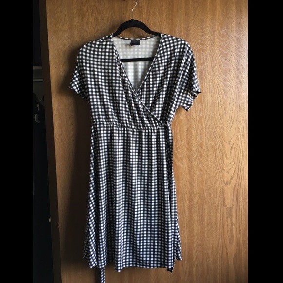 agnes and dora wrap dress